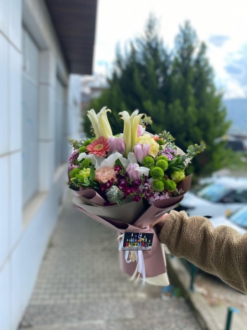 Mix çiçek buketi