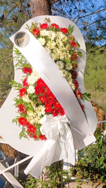 Kırmızı Beyaz Gelin duvağı Çelenk