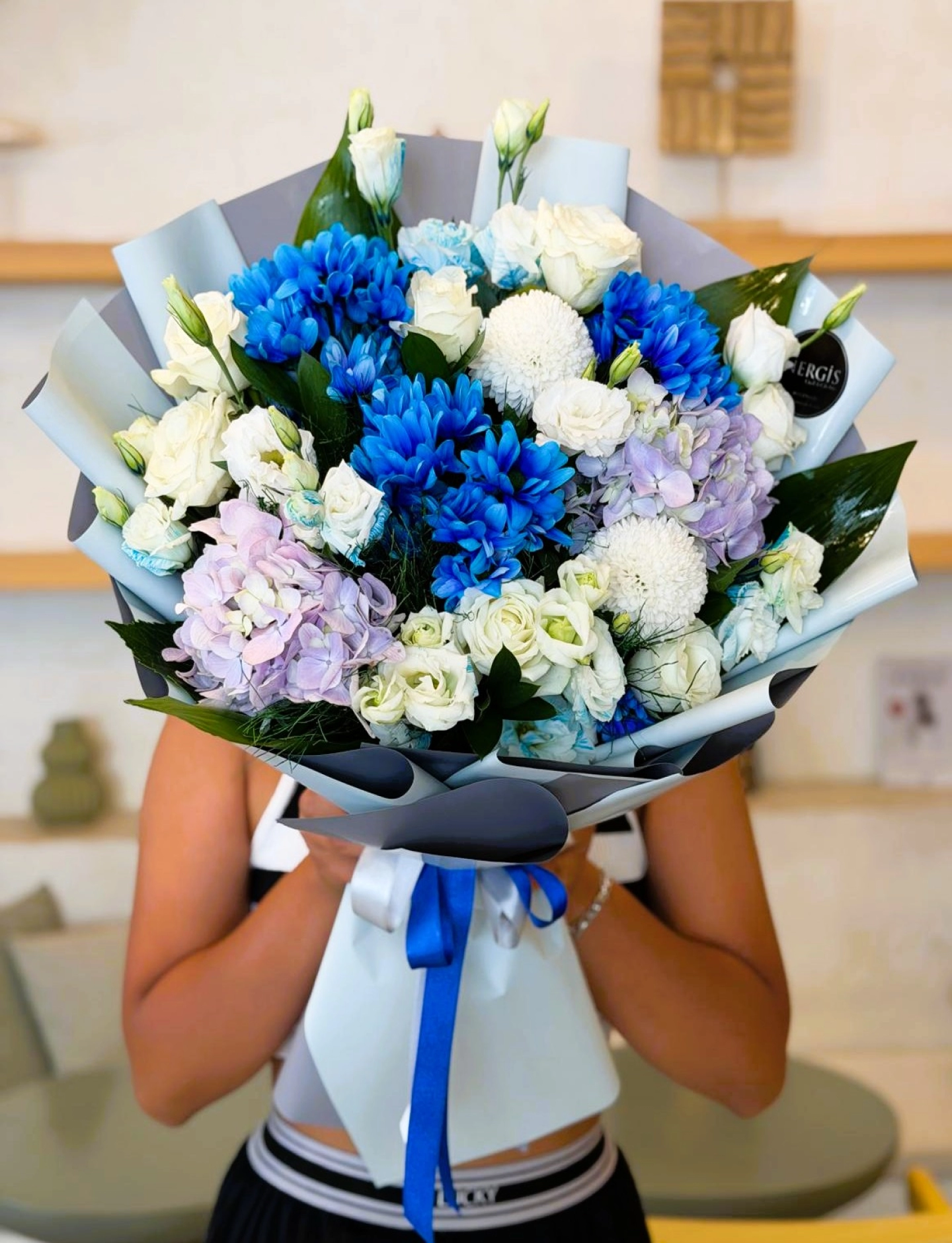 Blue Lower buket