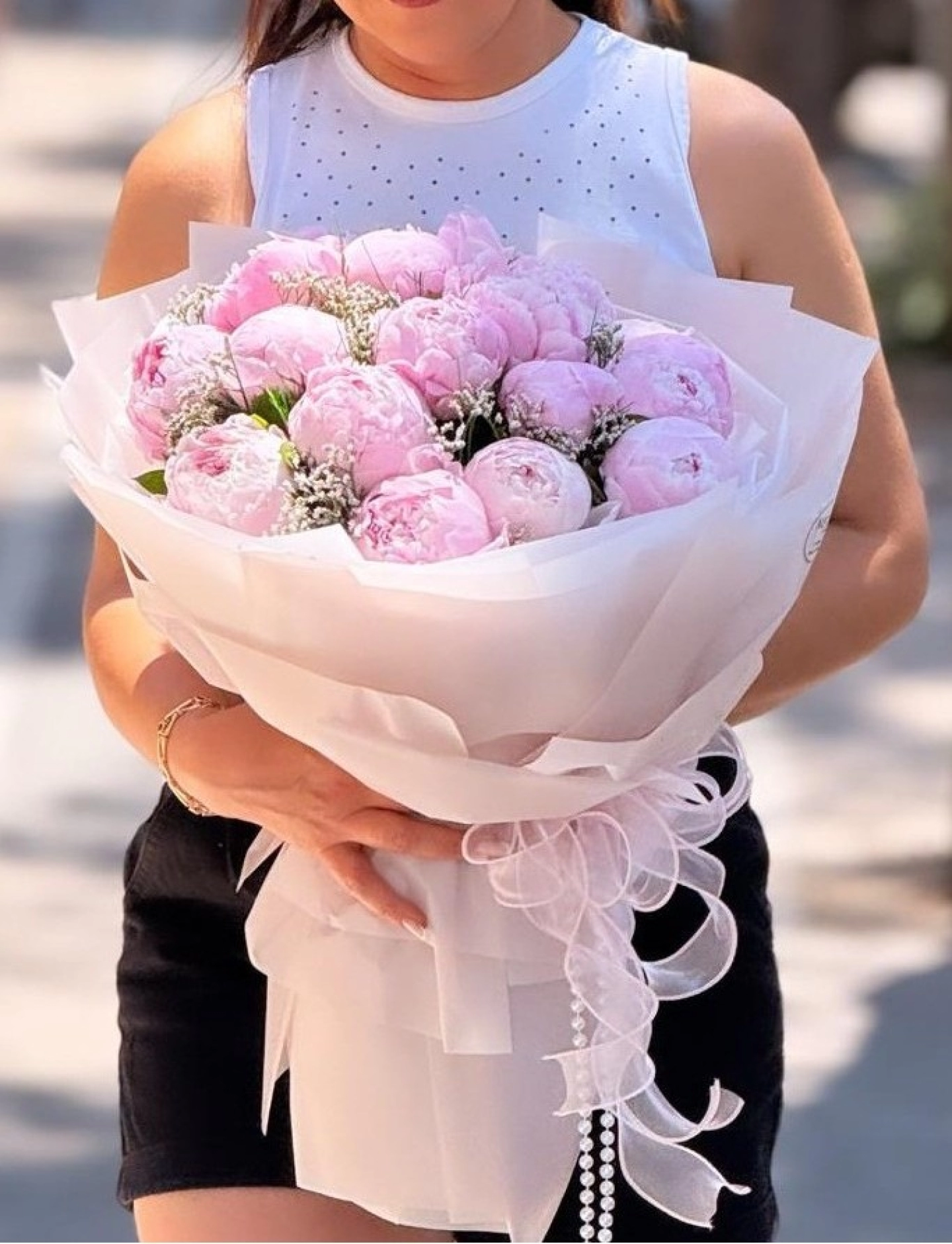 Pink Peony buket