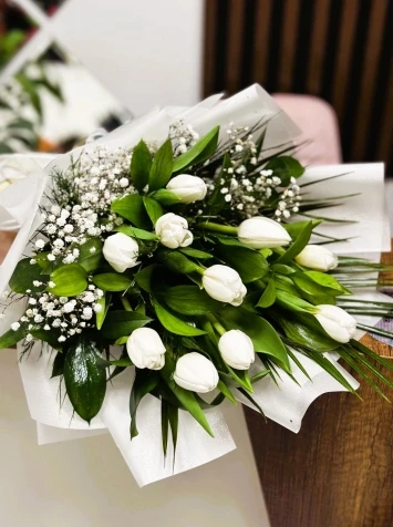 10 lu Tulipa(Lale) buketi