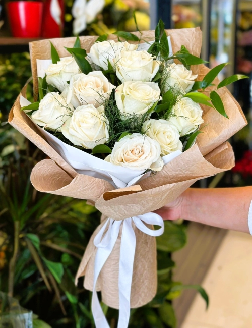 11 Beyaz Gül Buketi