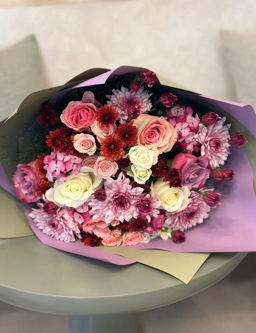 Papatya ve renkli güller