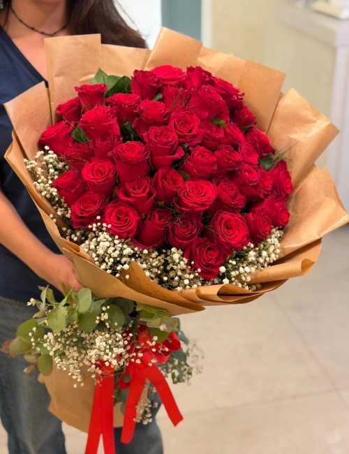 Kırmızı gül buketi 41 li