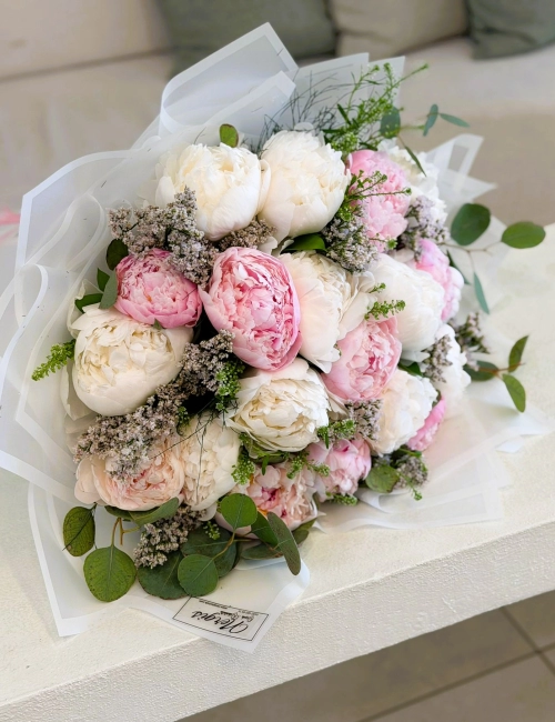 Pembe Beyaz Şakayik buketi